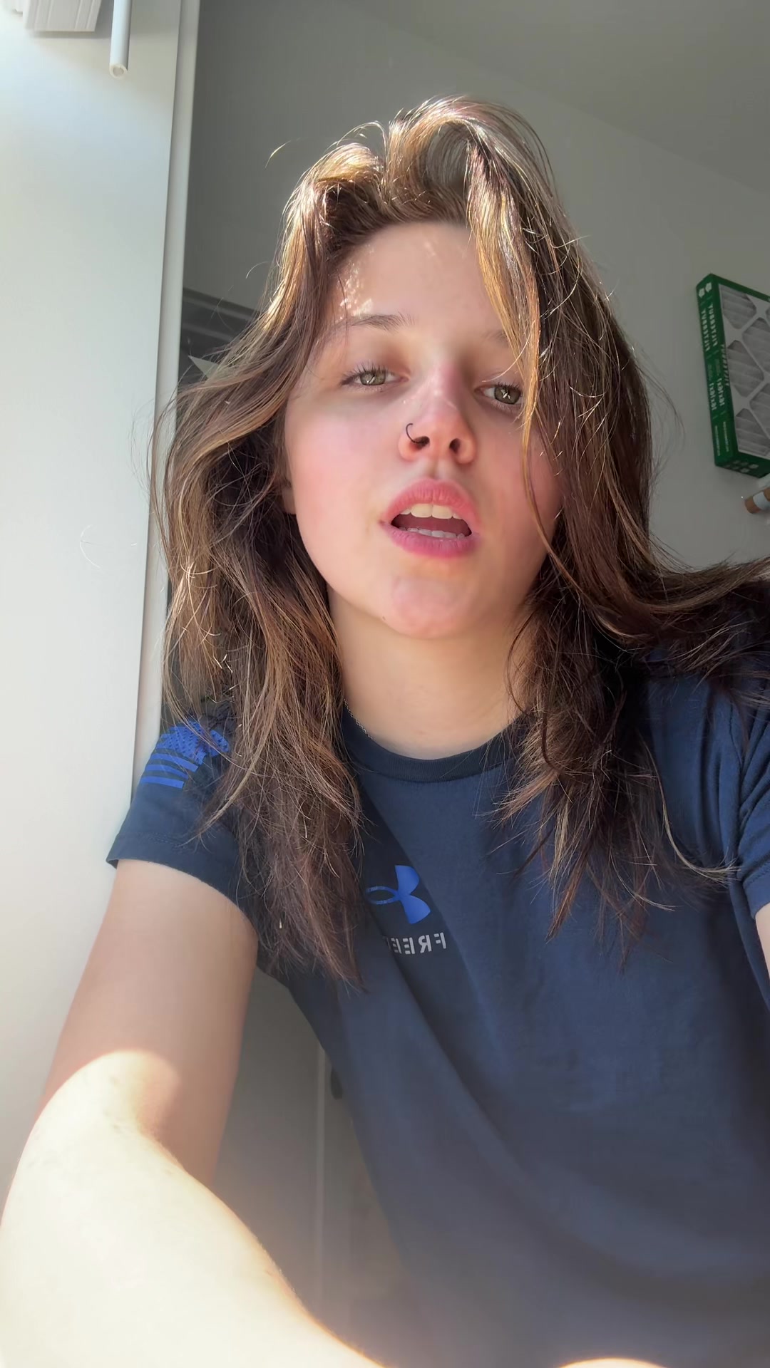 @♱