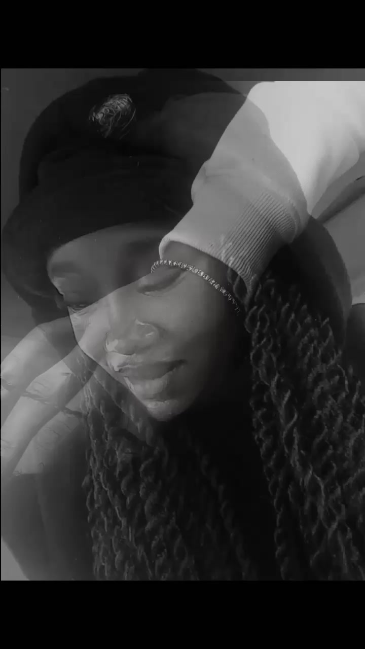 @_Lindokuhlenkosi👑