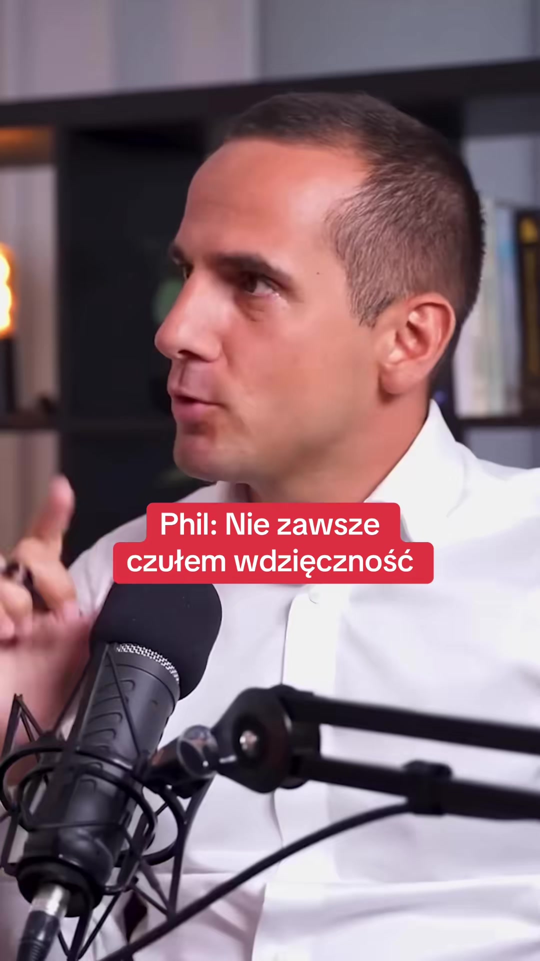 @phil_konieczny