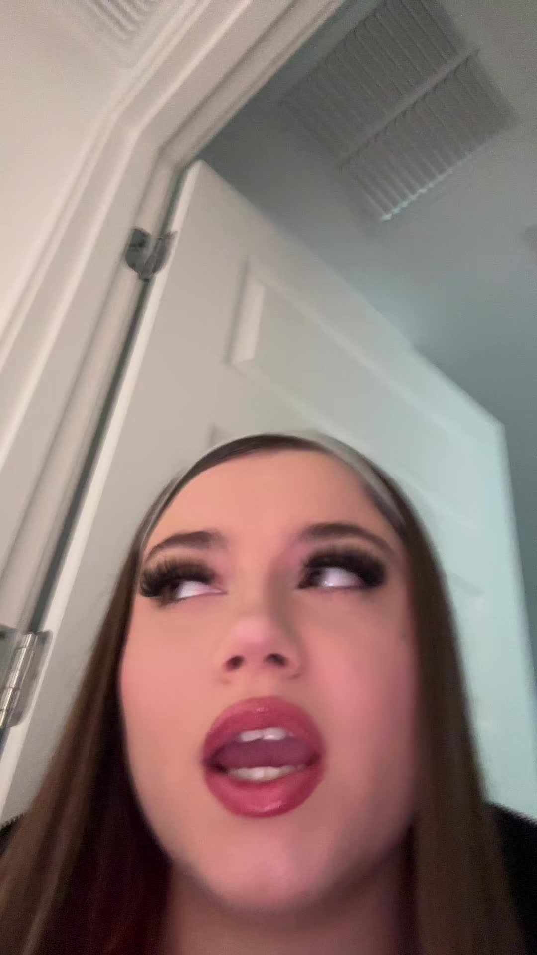 @𝔍𝔄𝔜𝔇𝔄