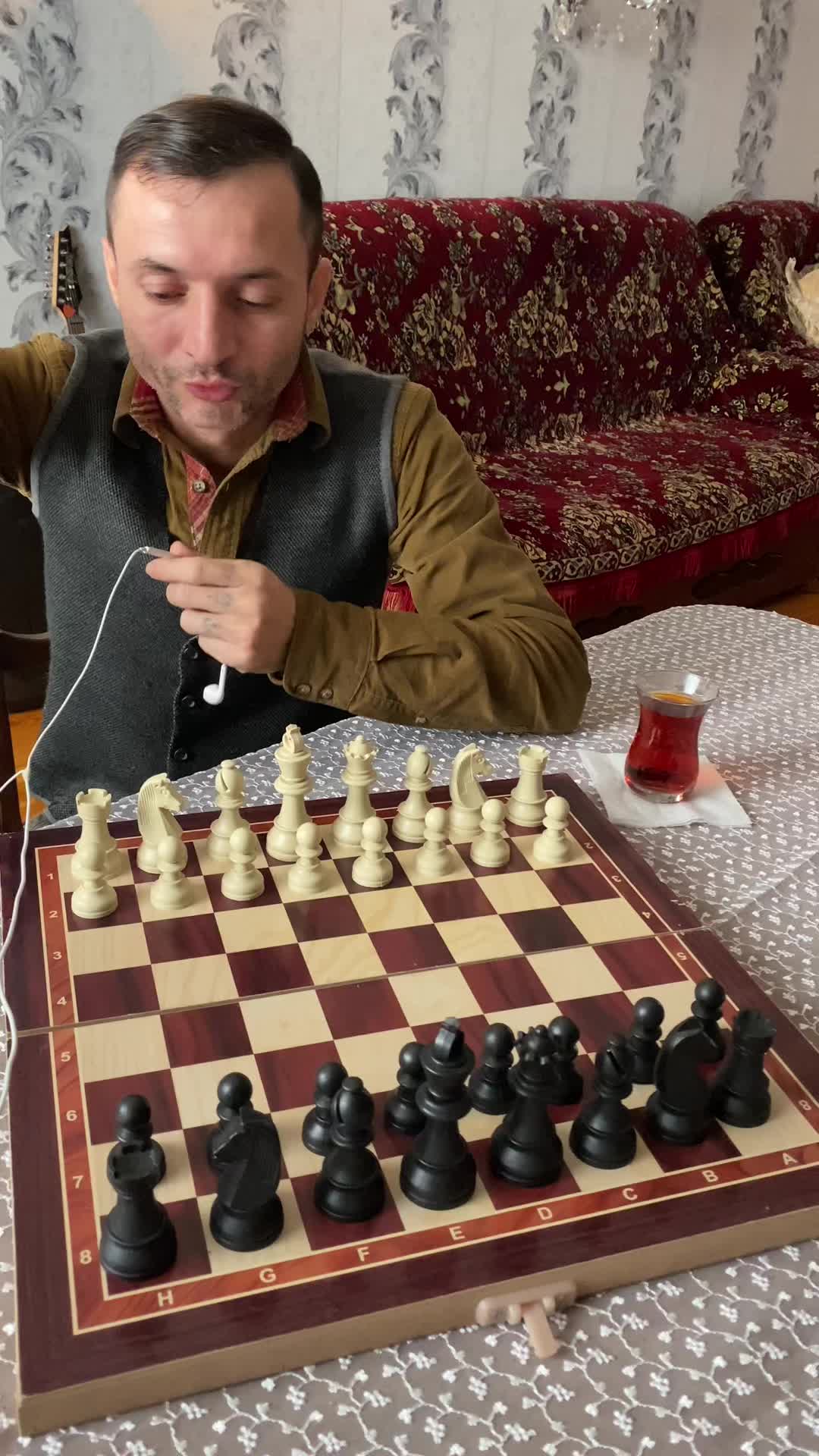 @𝐸𝓁𝒸𝒾𝓃 𝒴𝑒𝓃𝒾𝓈𝑒𝓎 ✅♟️