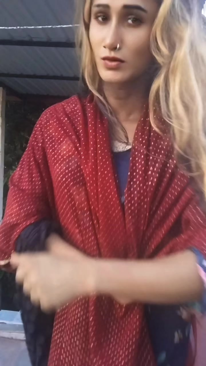 @සන්ජනා සේනානායක