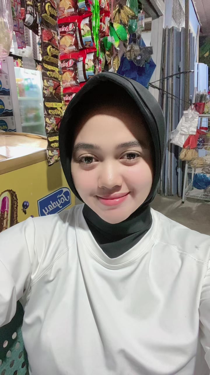 @Hello.Putri ๐