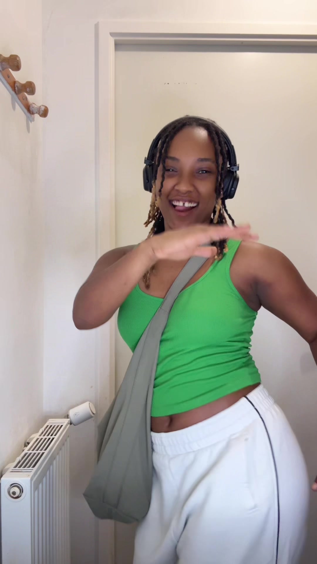 @Veronica.T🇸🇳🇨🇻✝️
