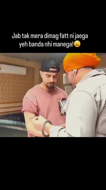 @😁 اک گل دساں 😂
