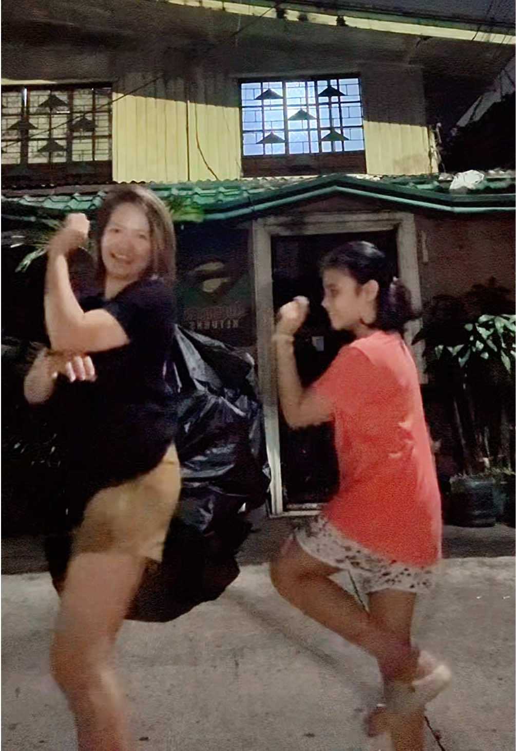 @๐ญ ๐๐๐๐๐ช โ๐ ๐๐๐ค ๐ญ