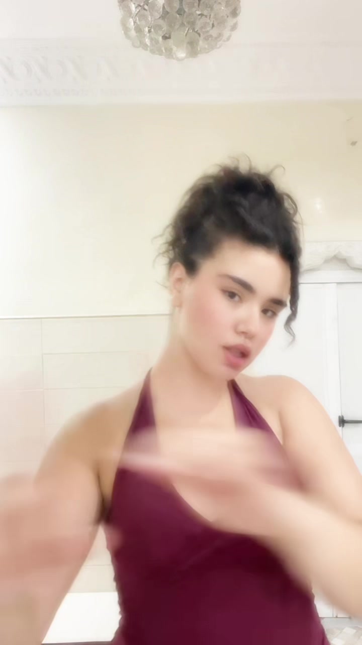 @♕