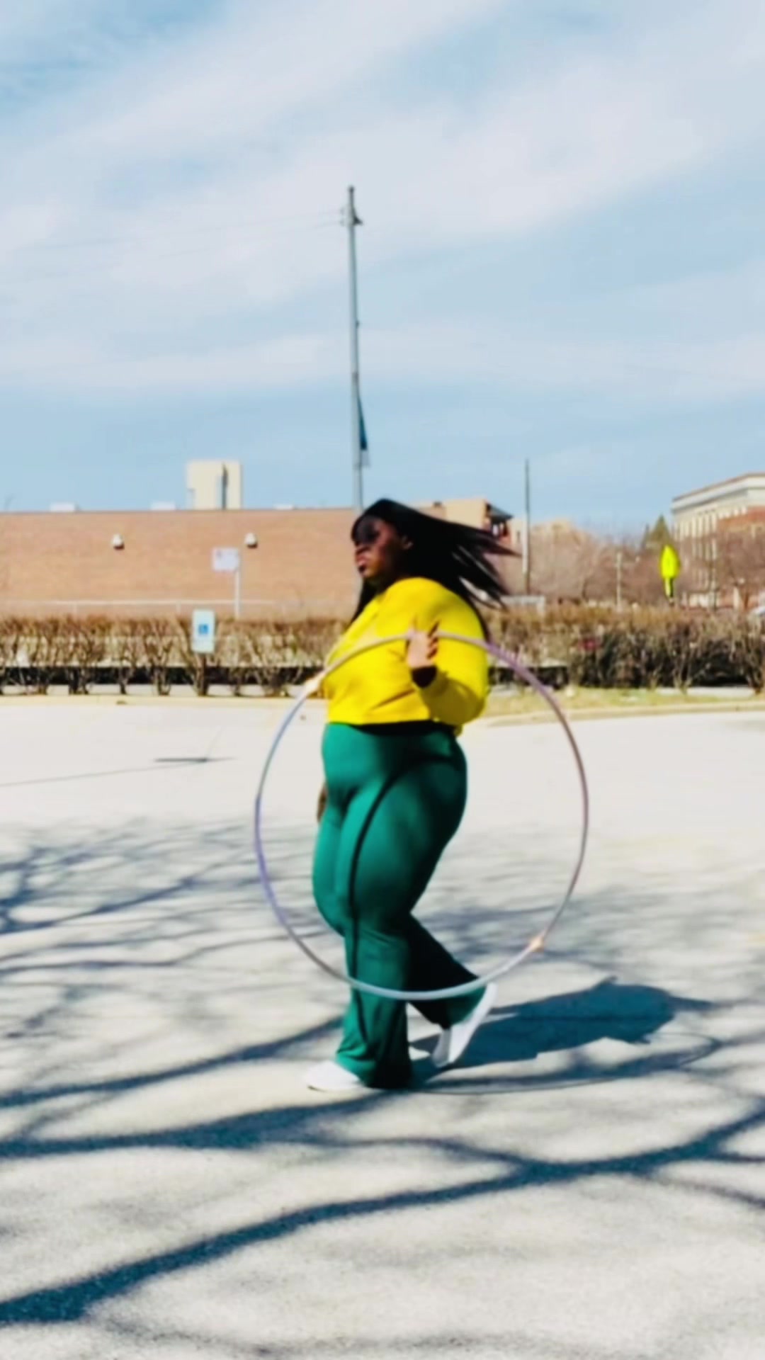 @TheeGalavantingBae
