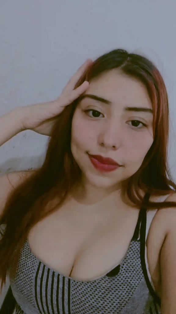 @Alesita💜🌸