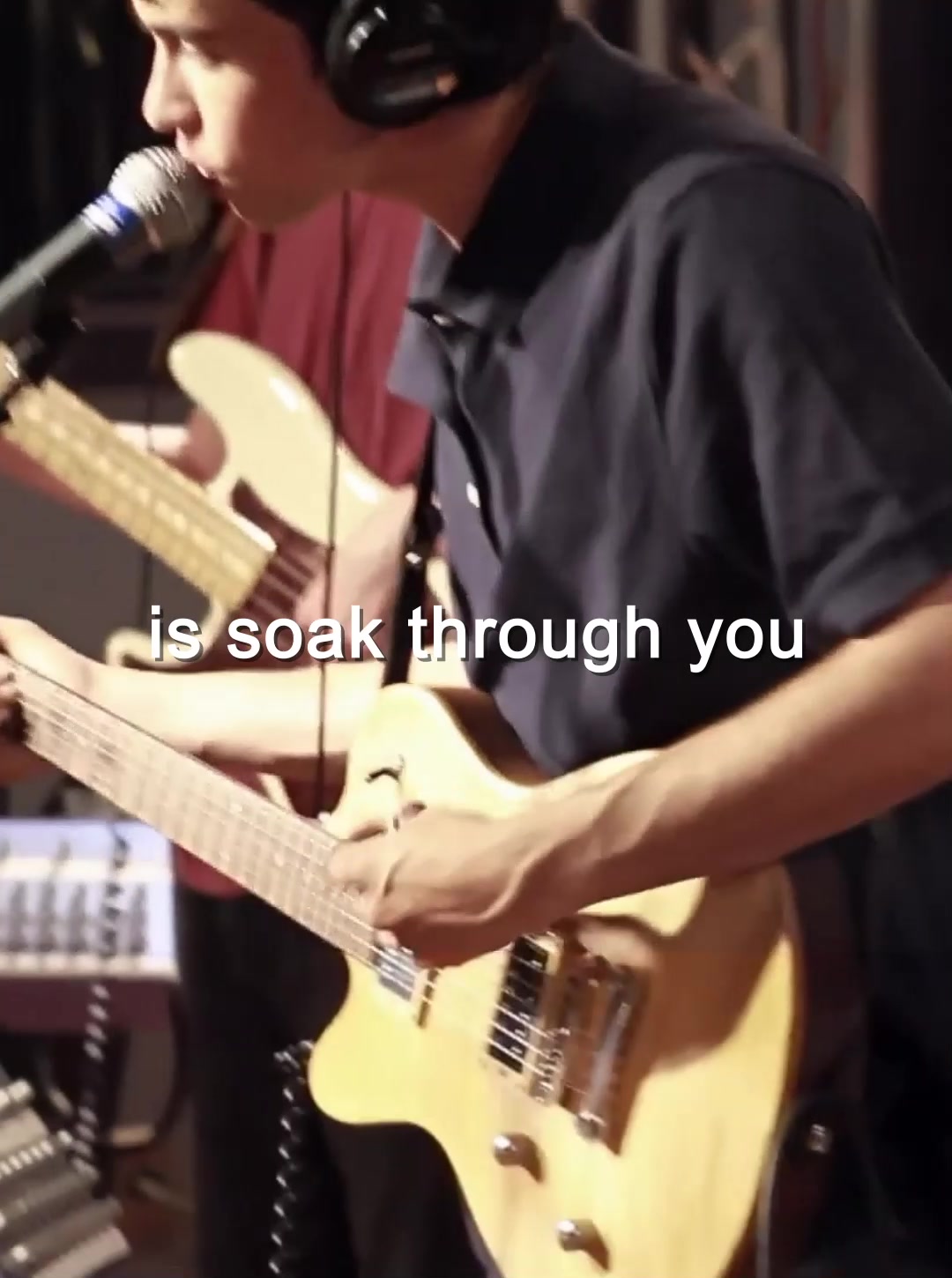 @alex g fan
