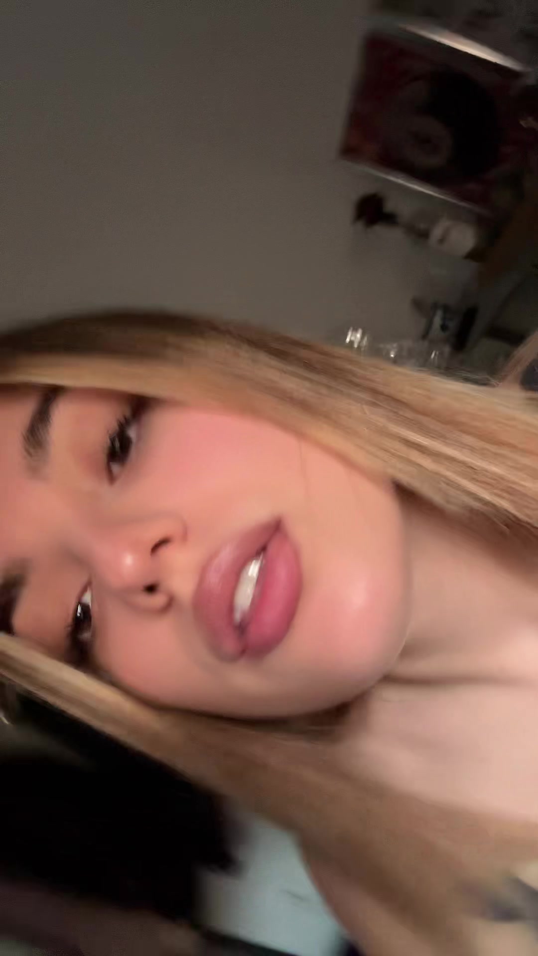 @11jolynee