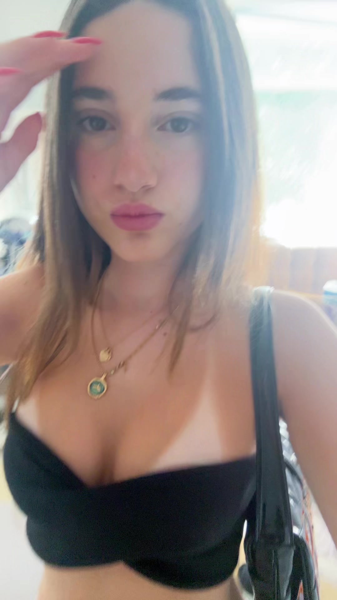 @Ellaspam_
