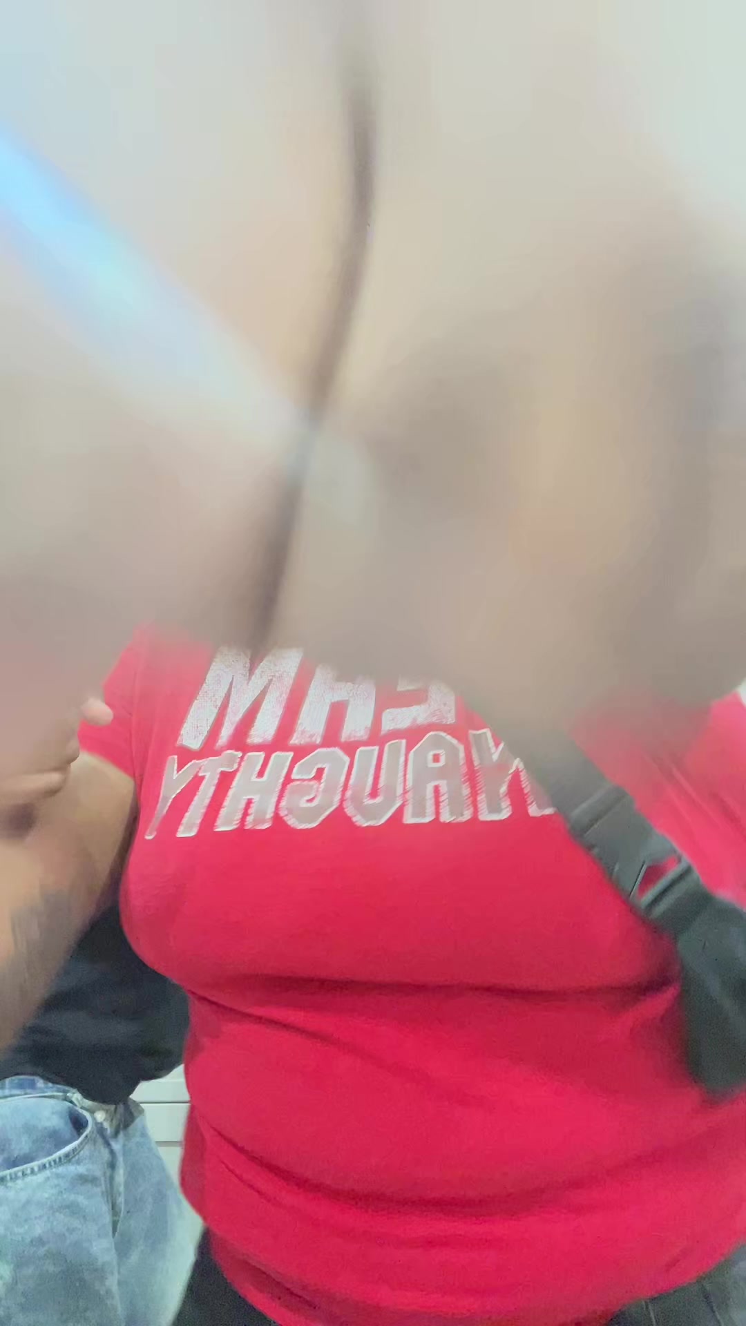 @🤨