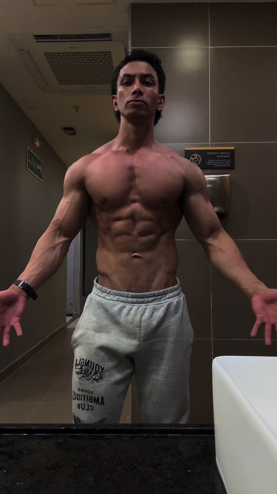 @Roger Ruíz