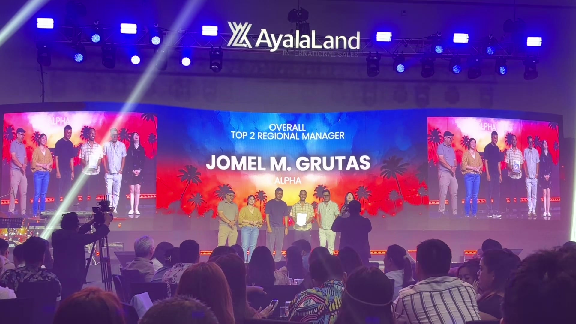 @Travel with Jomel