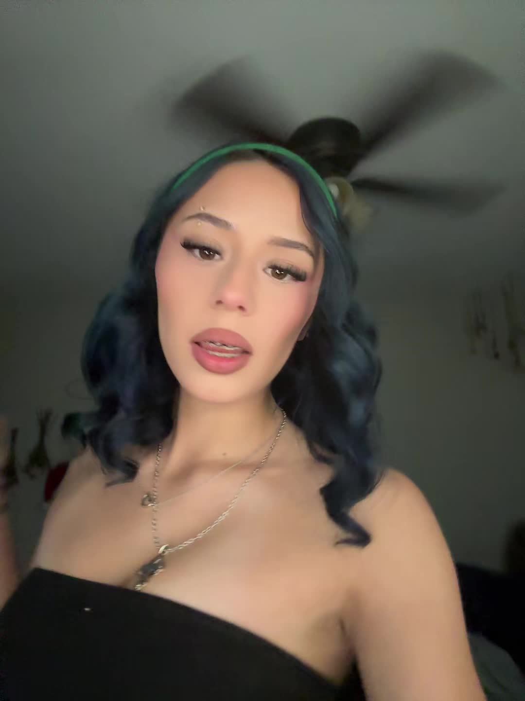 @🦇