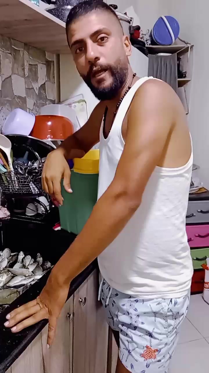 @Anglerzouzou