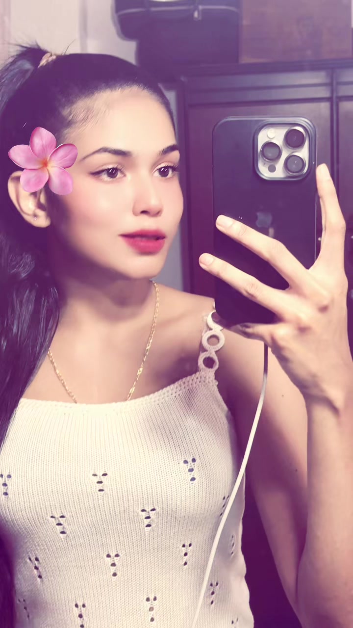 @Dewww 🎀