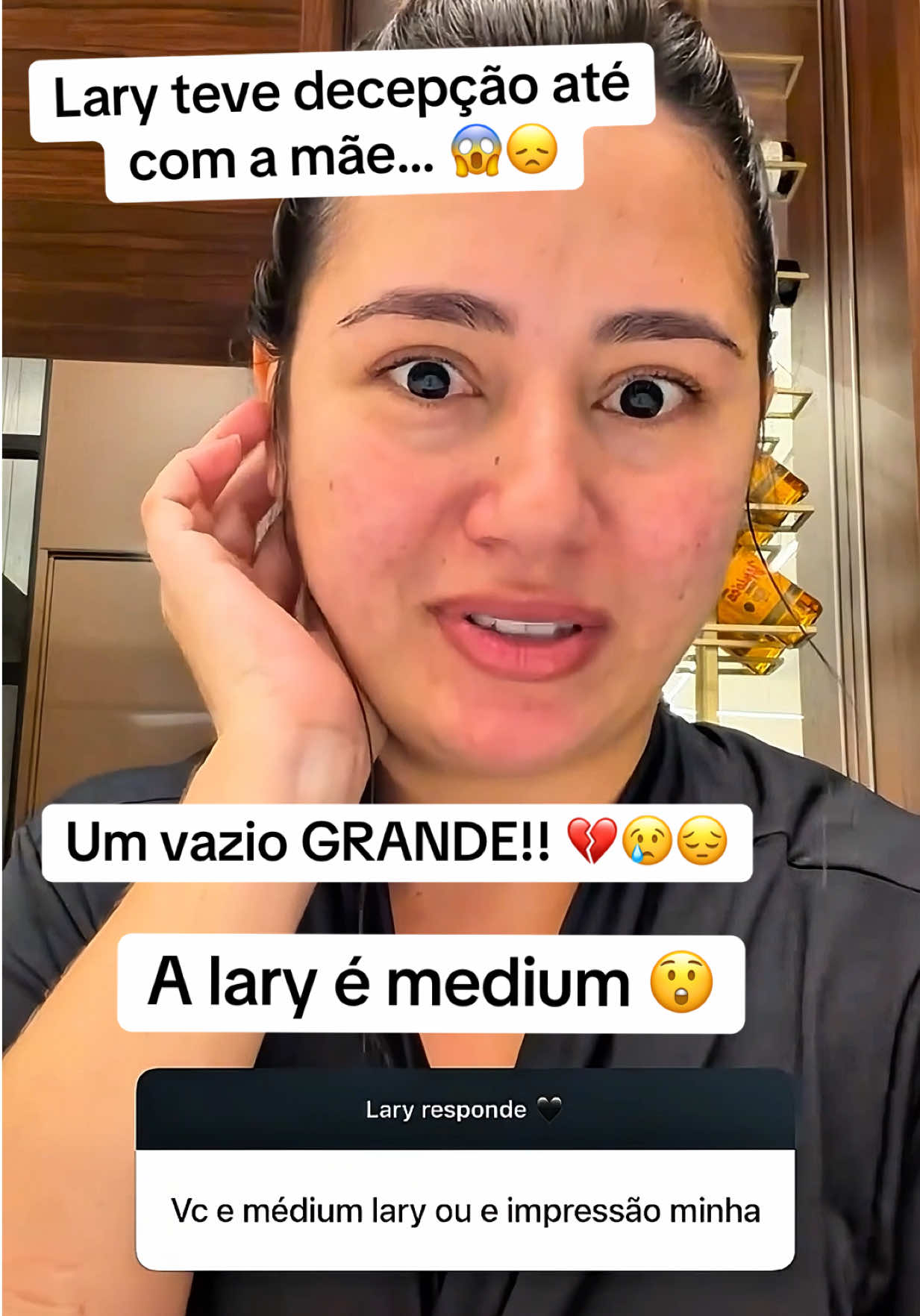 @laryiingrid01
