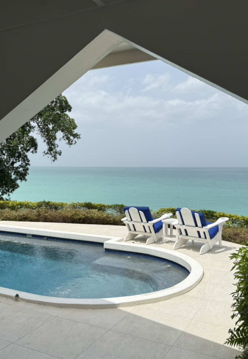 @Bluefields Bay Villas