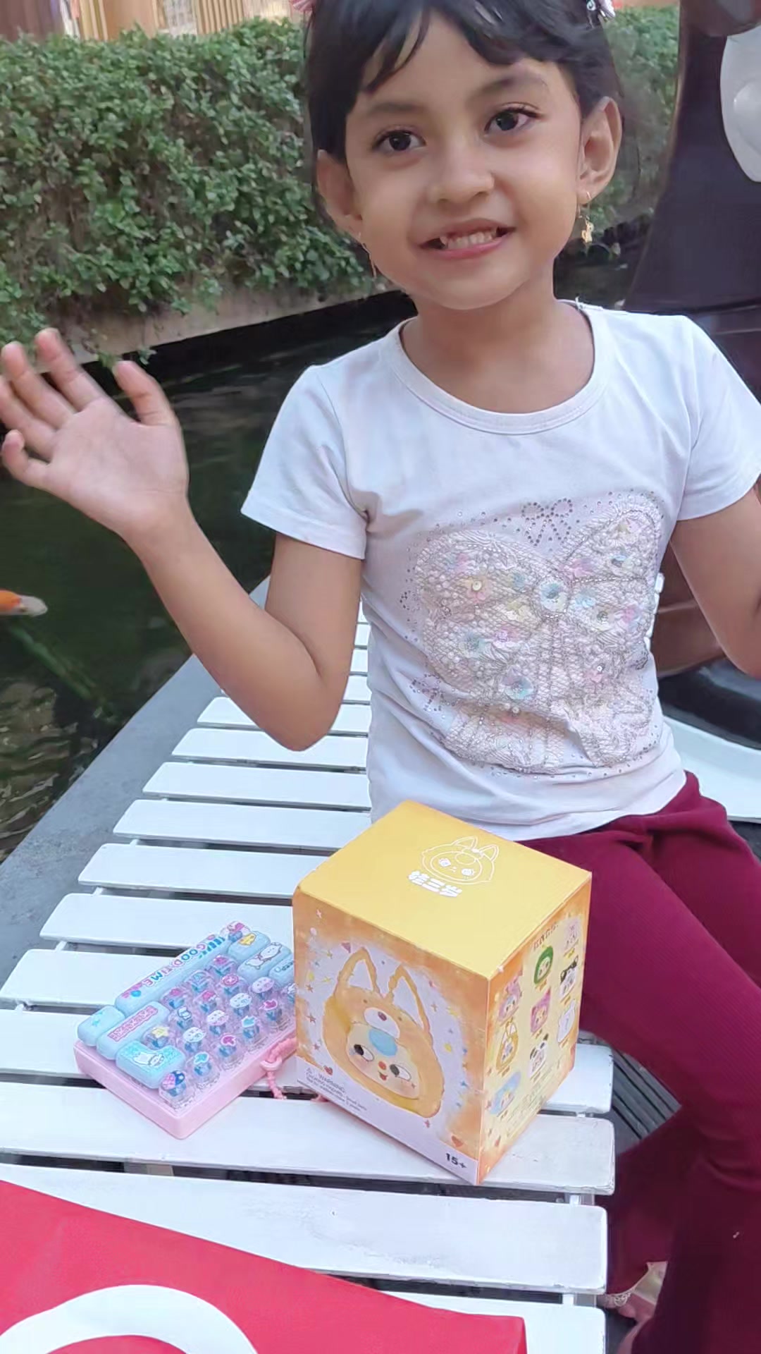 @Cacasky monica