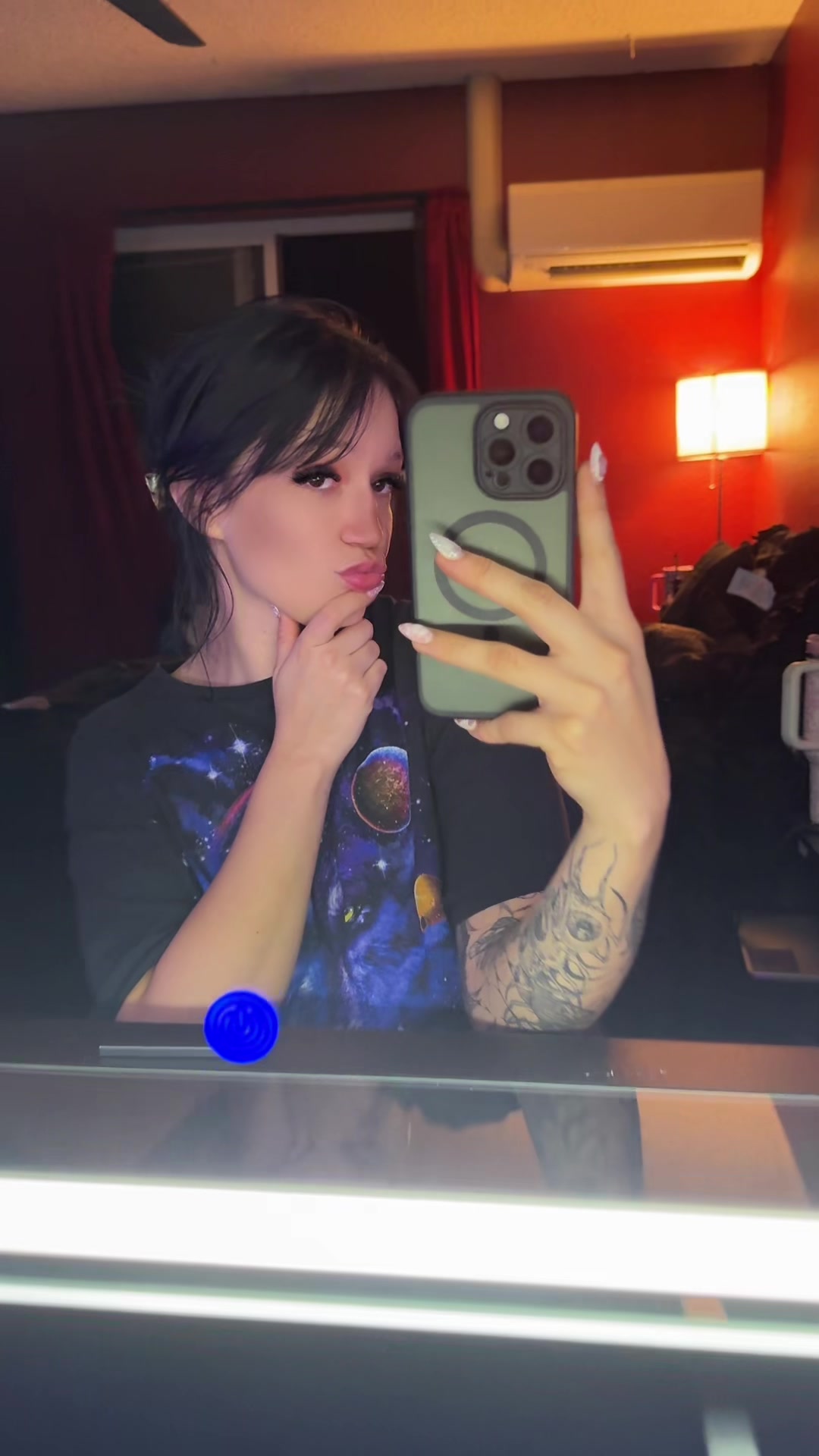 @Skylie🖤