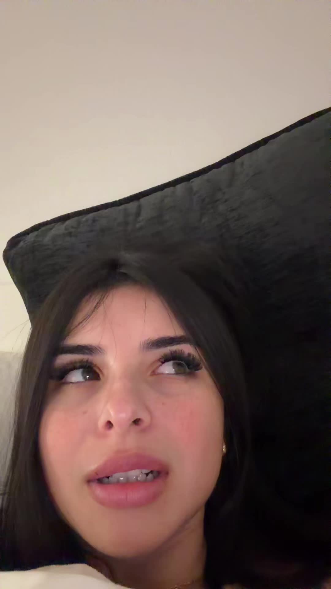 @vickyguez