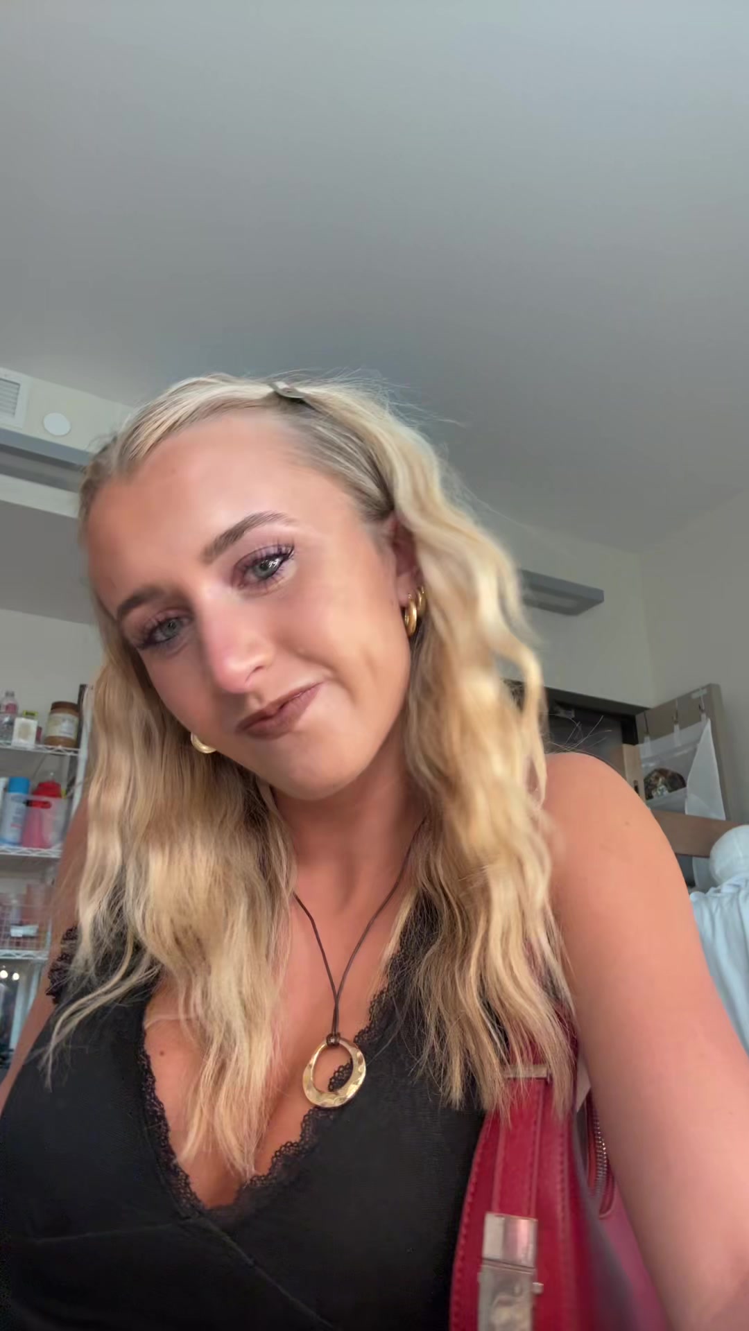 @L👧🏼