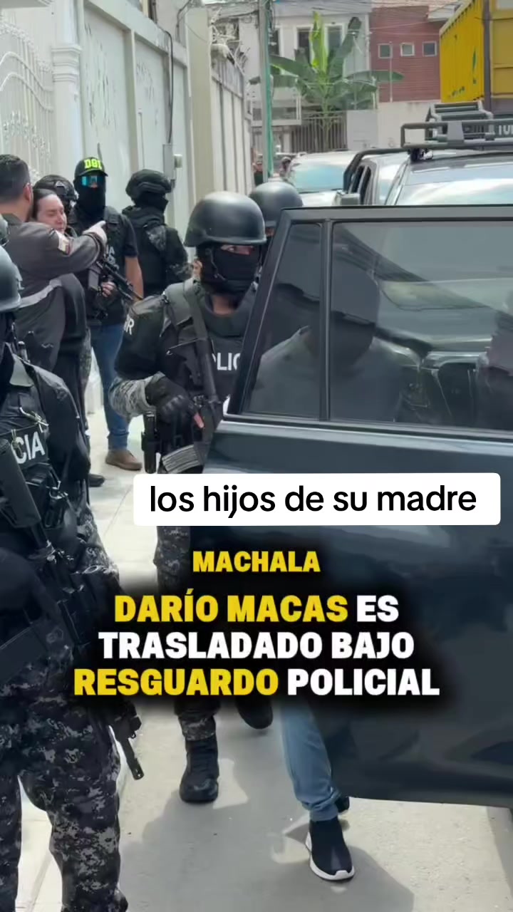 @LosHijosDeSuMadre