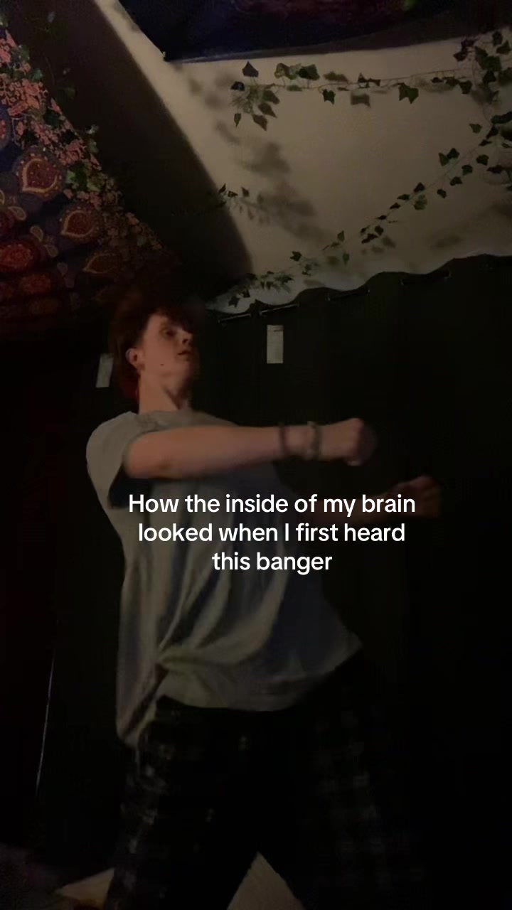 @Kanyunar ☮️