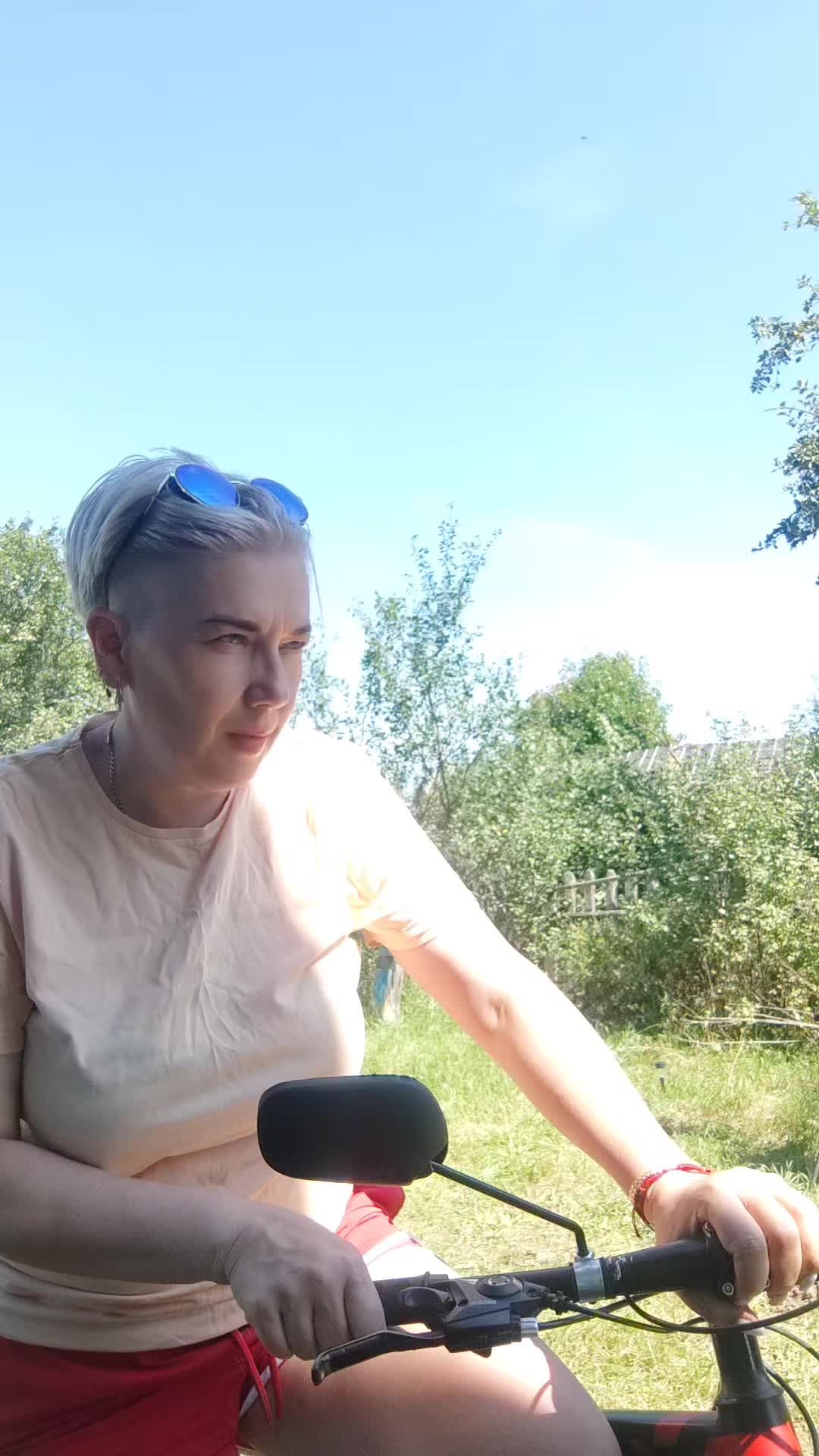 @anjiК