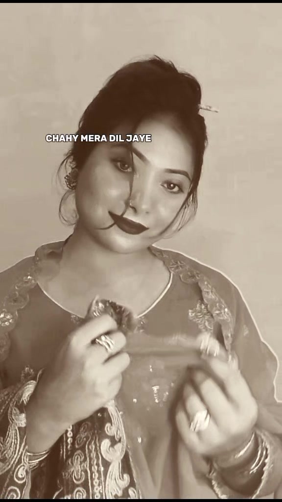 @Nehakhanzadi 07