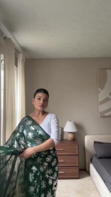 @Deepika🤍