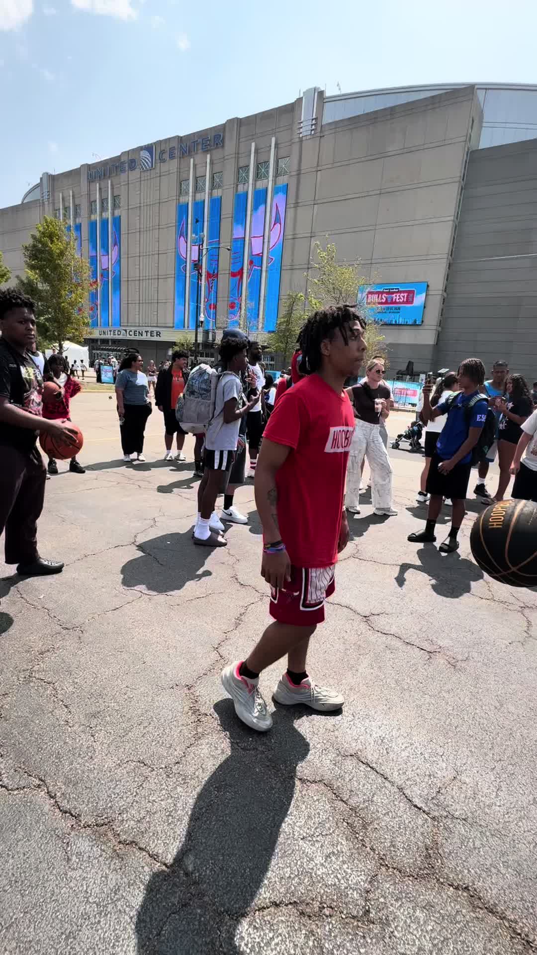 @ᴍɪᴋᴇᴊᴜɴɪᴏʀʜᴏᴏᴘꜱ🏀🎥