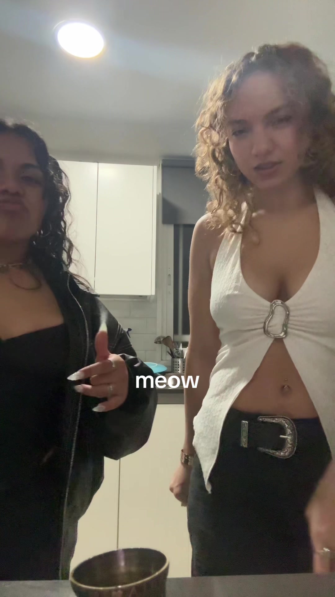 @meow