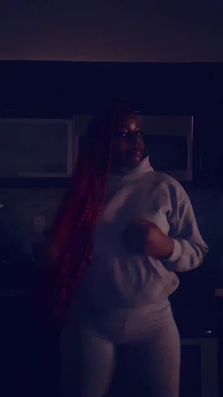 @ZARI.👾