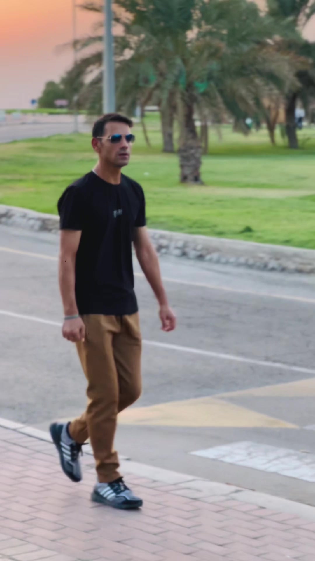 @AB Basit khan 77 🇵🇰 🇦🇪