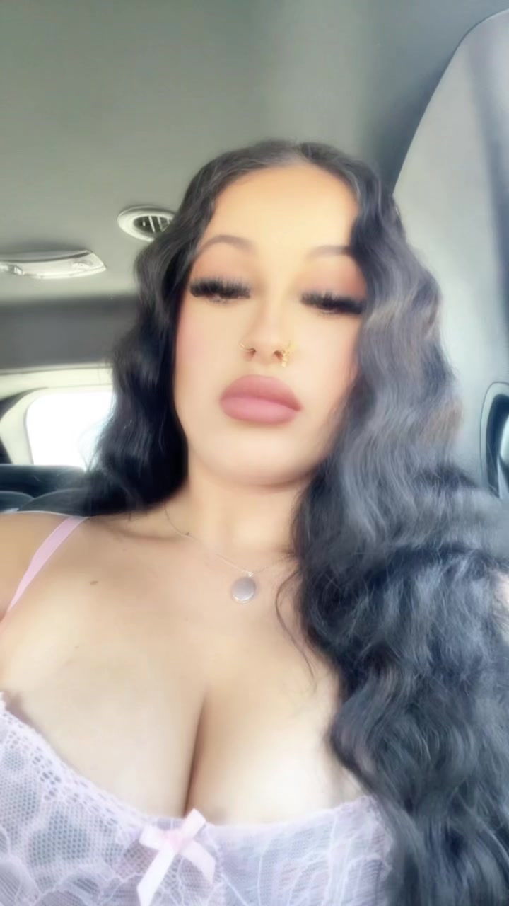 @mariahraiine