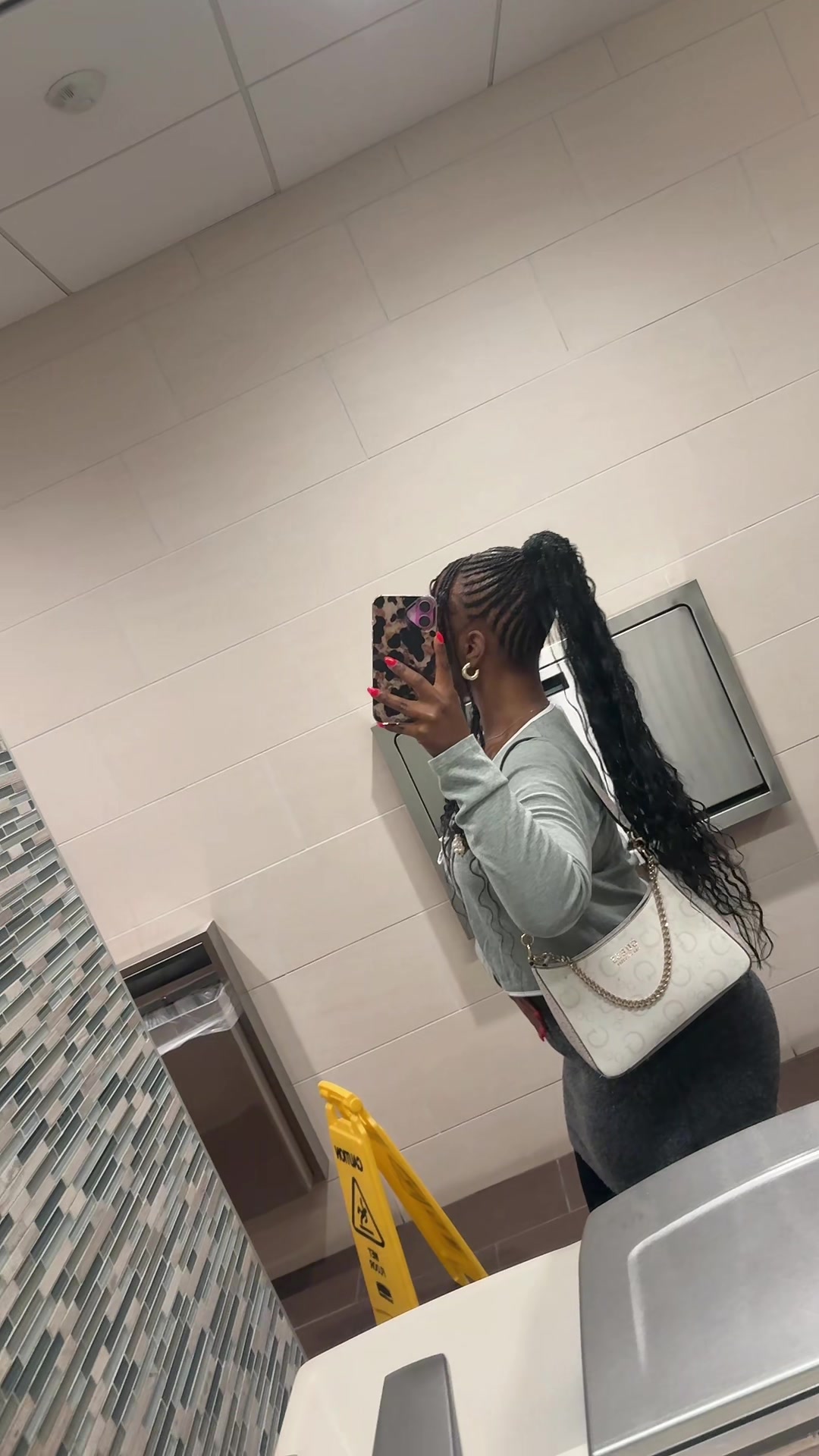 @THEKAYDIARIES