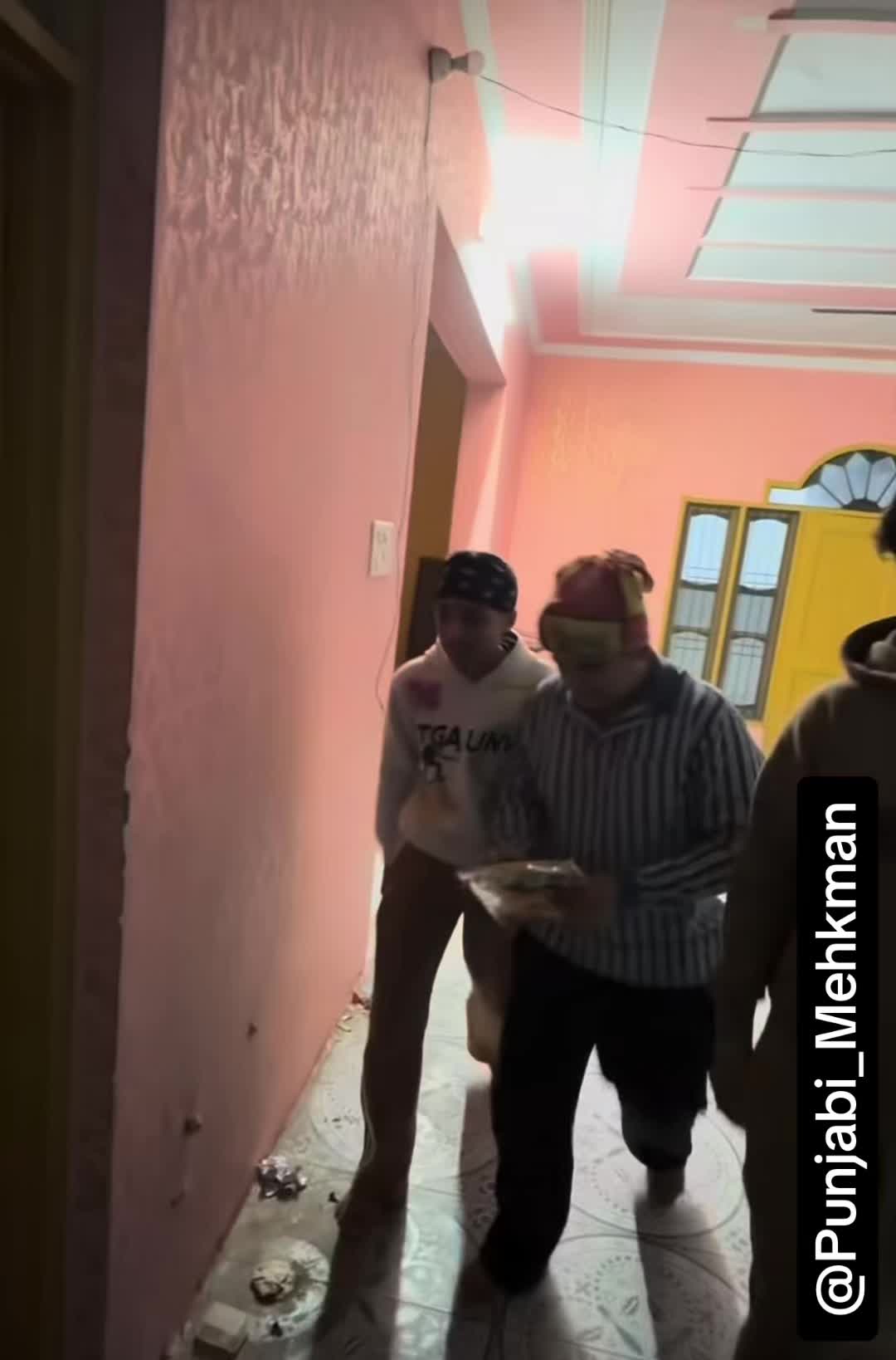 @Punjabi_Mehkman