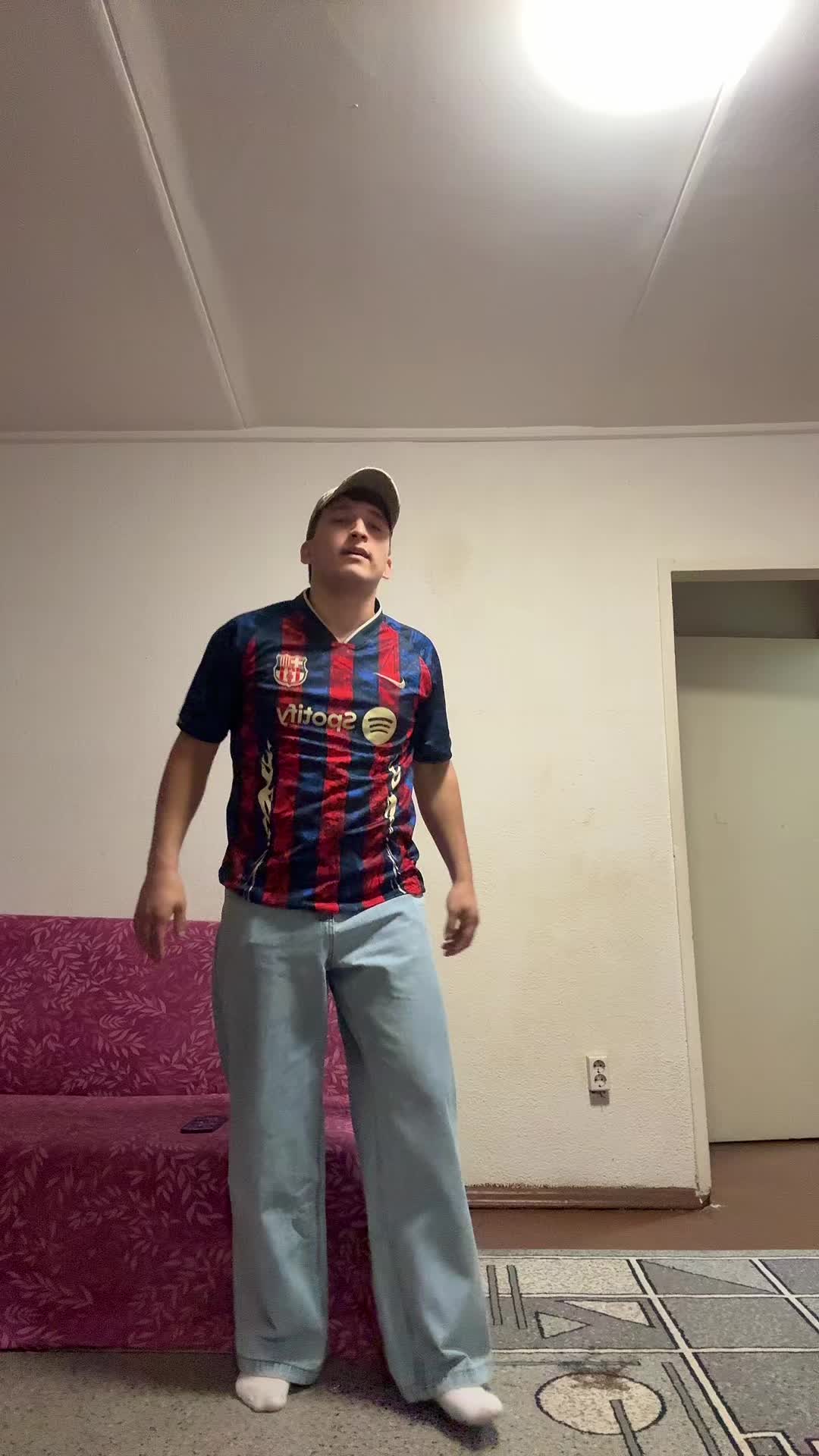 @𝐂𝐚𝐘𝐦𝐎𝐧