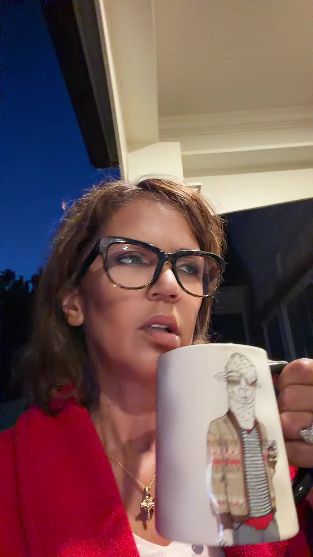 @Demi