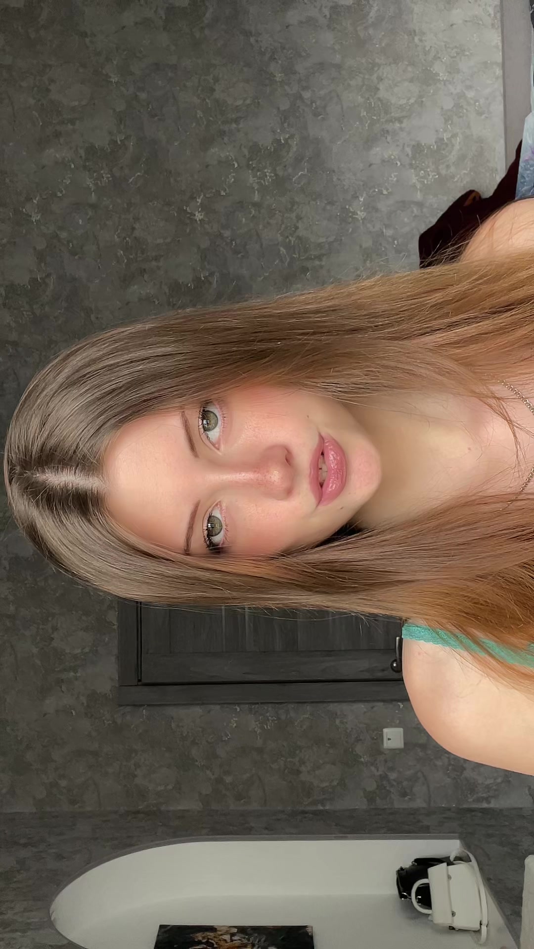 @𝓐𝓷𝓪𝓼𝓽𝓪𝓼𝓲𝓪