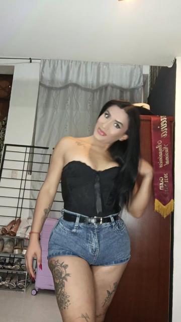@Alejandra Y