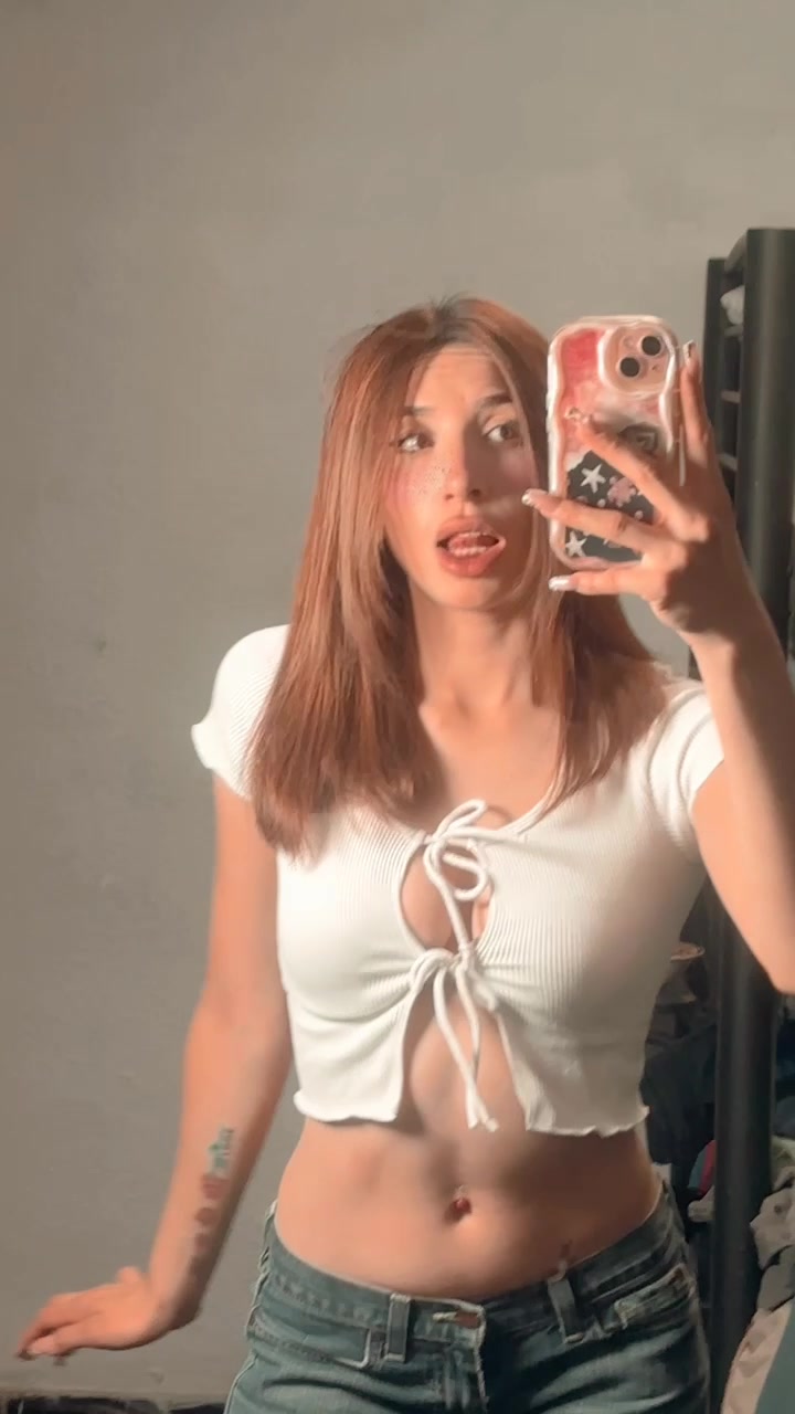 @NAOMI 🍒