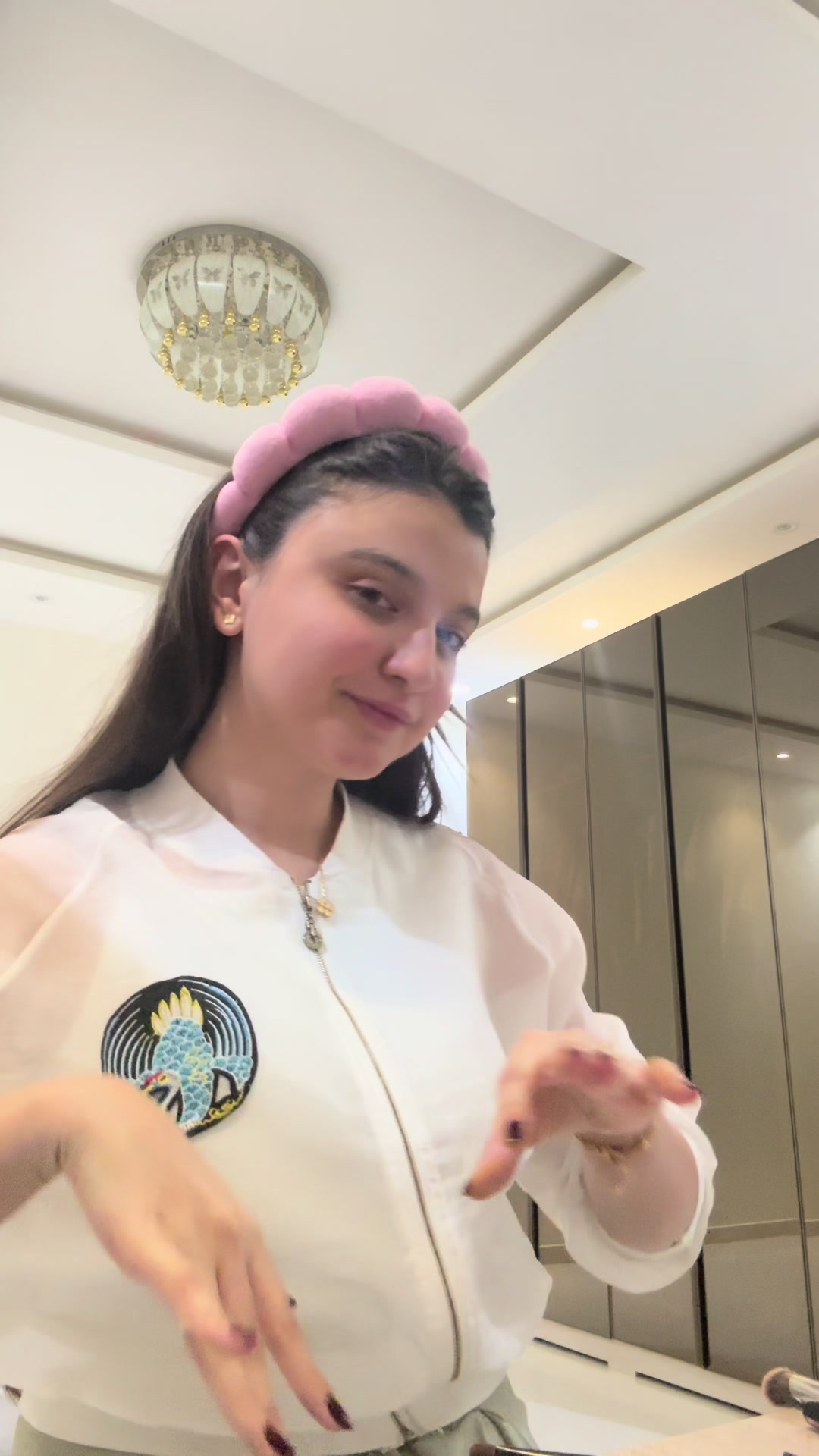 @With Sara/مع سارة