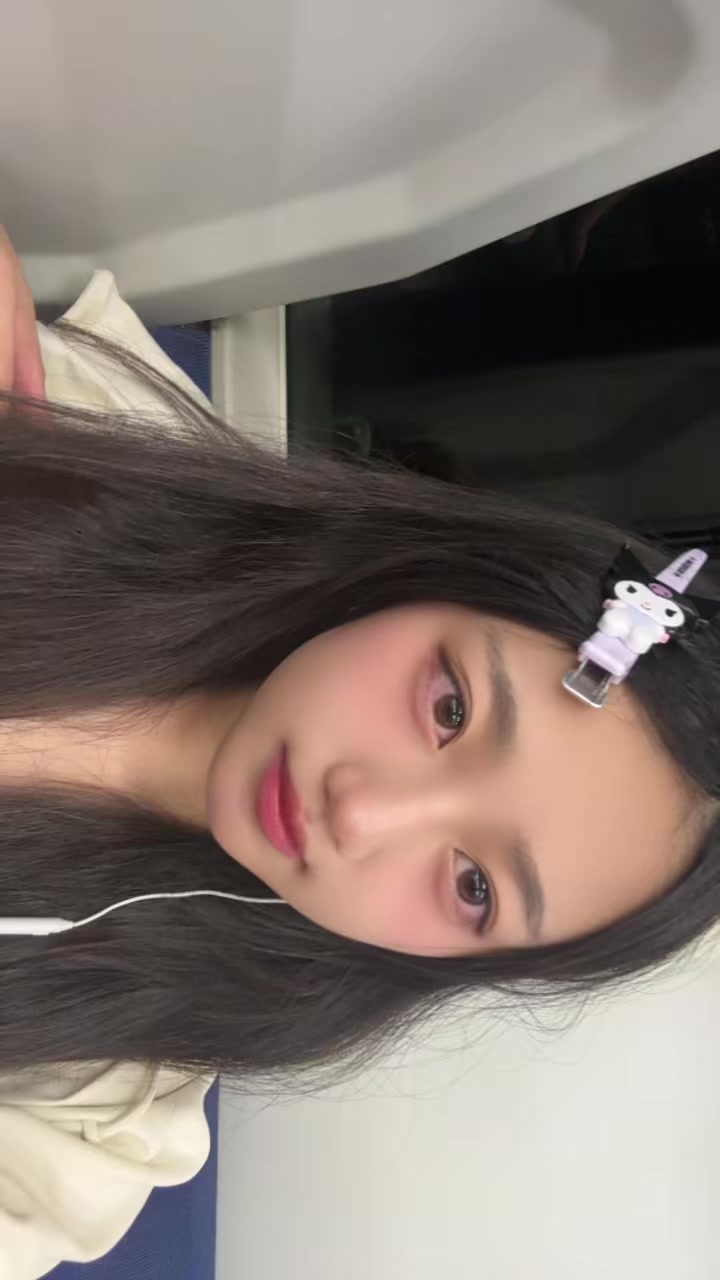 @小川栞依利