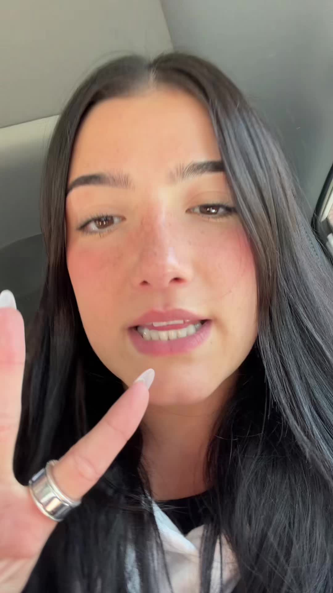 @charli d&rsquo;amelio