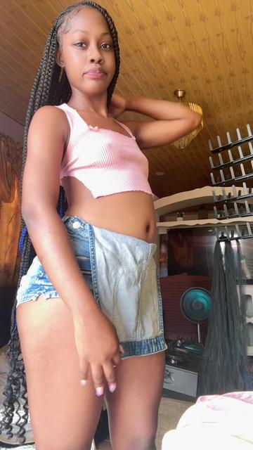 @😩ONE&ONLYMiss RAY🍑🍯 🤏🏽