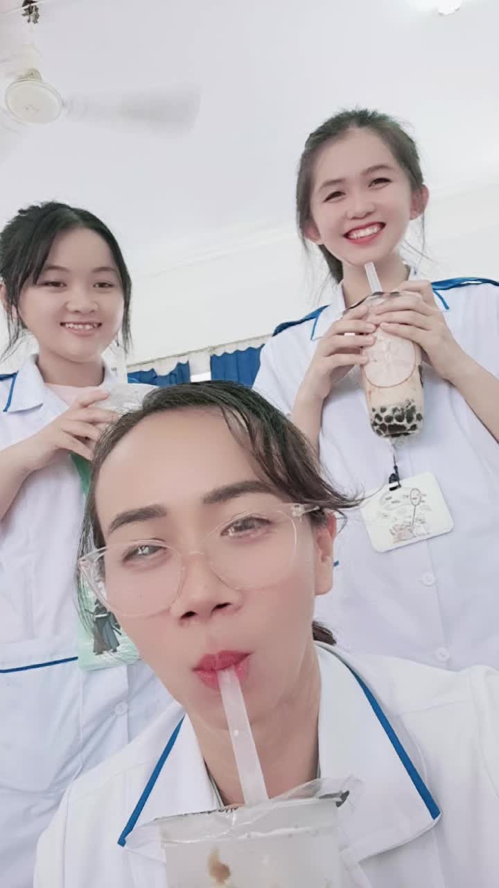 @📣Cô Phụng đây nè😆